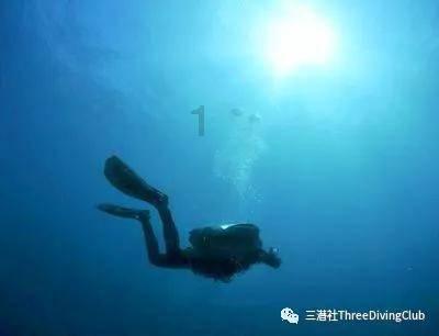 逃出海洋城堡